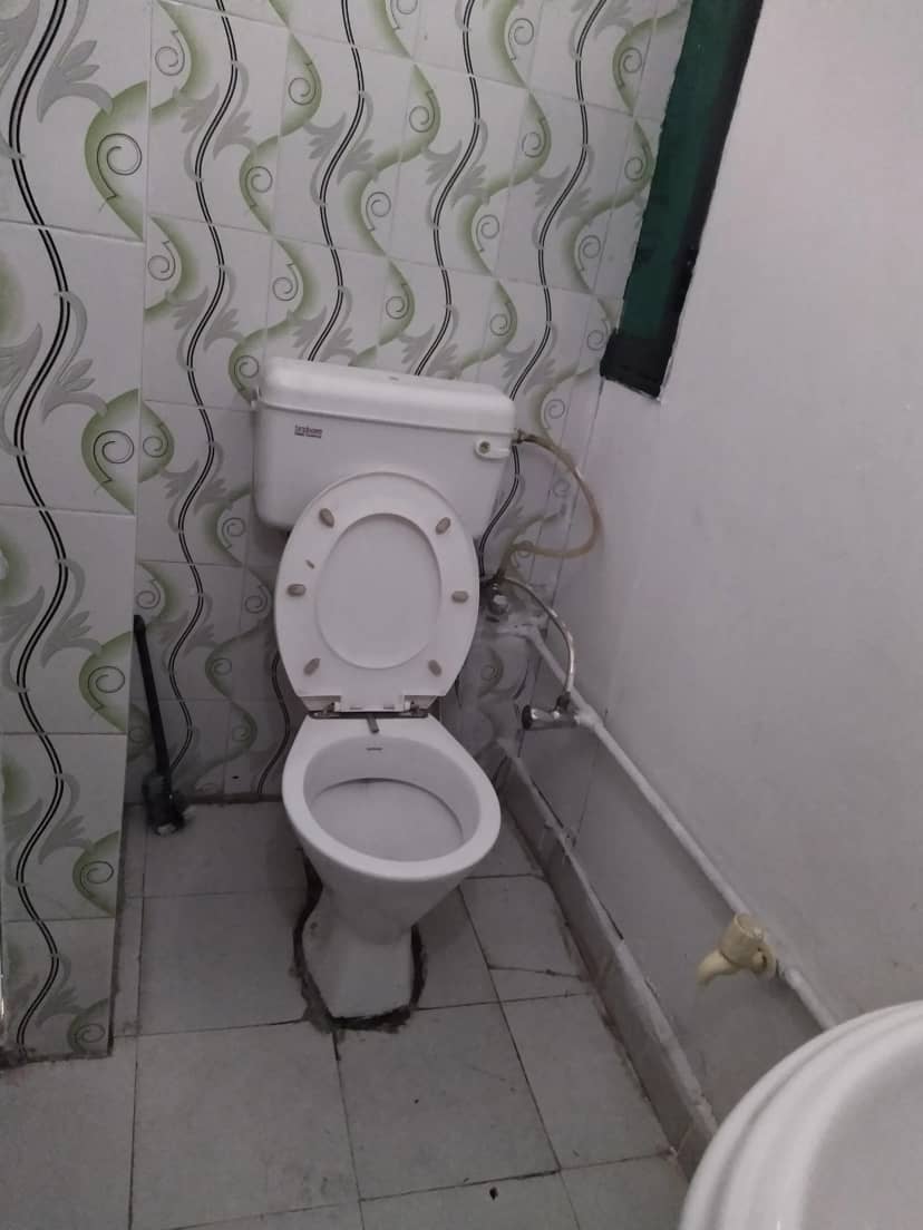 The Meadows Chopta Camp Stay Bathroom