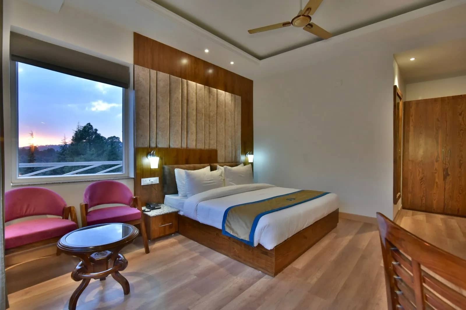 Premium Room with Balcony - Holiday Selection