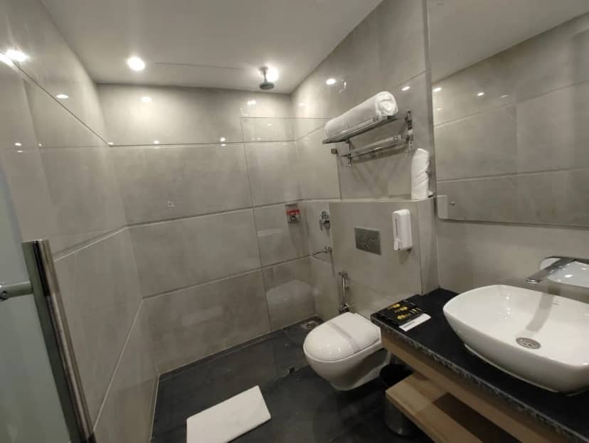 DLS Grand Luxotica Room