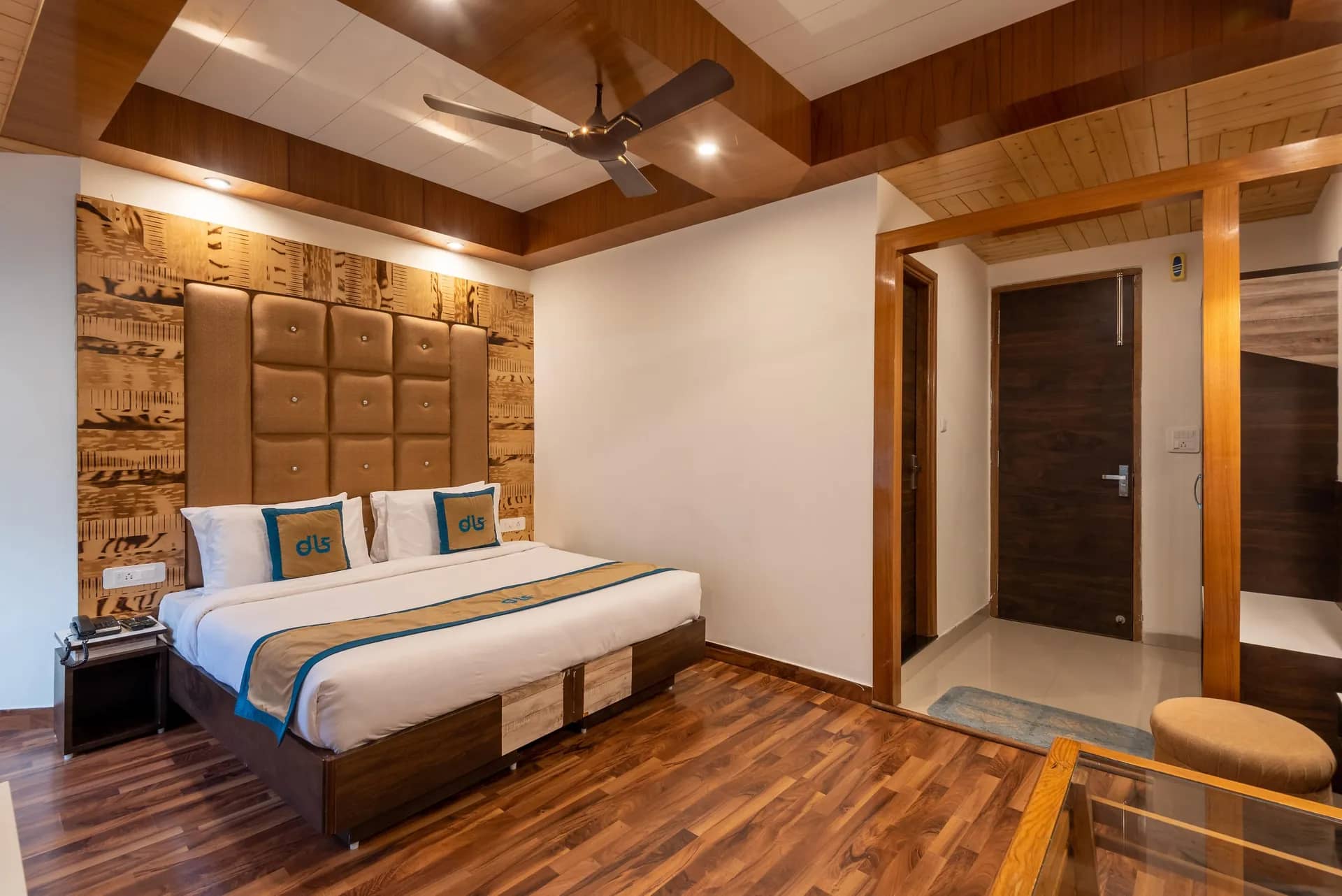 Premium Room - Holidays Selections
