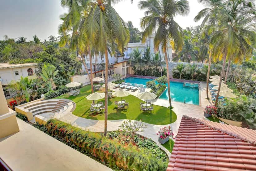 Holiday Inn Goa, Candolim Swimming Pool