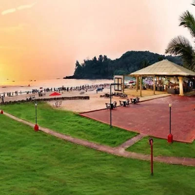 LA CALYPSO BEACH RESORT Facade