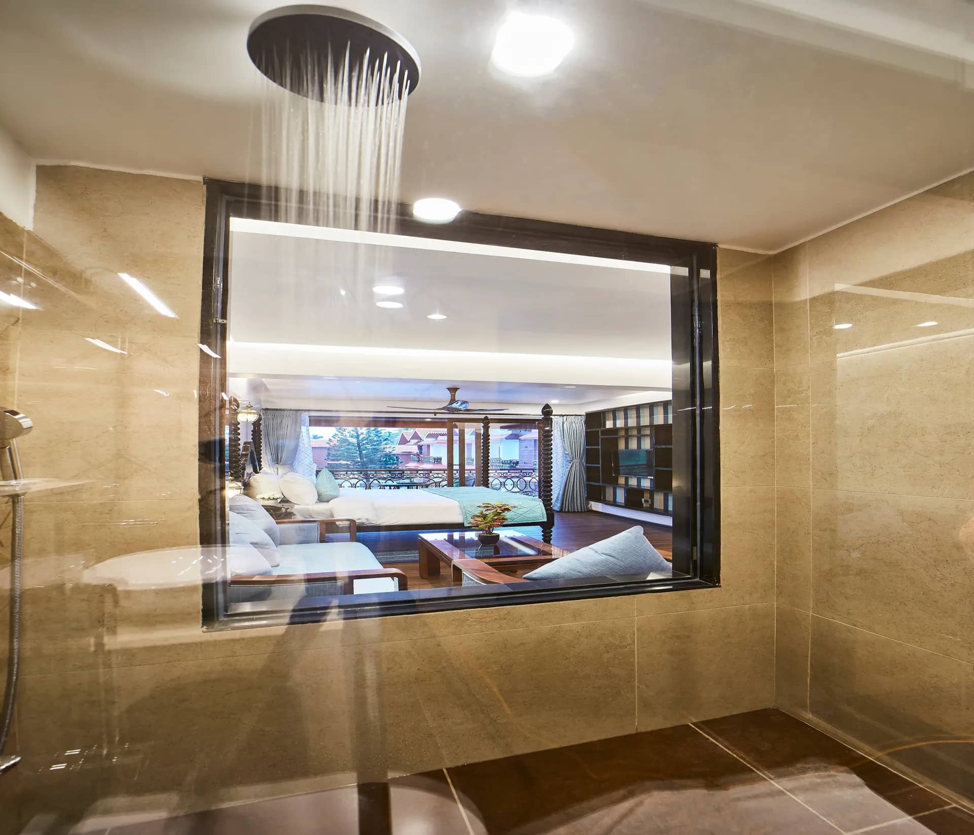Sea Queen Beach Resort and Spa Room