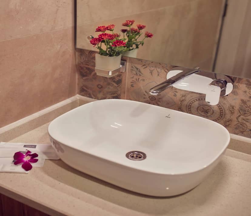 Sea Queen Beach Resort and Spa Room