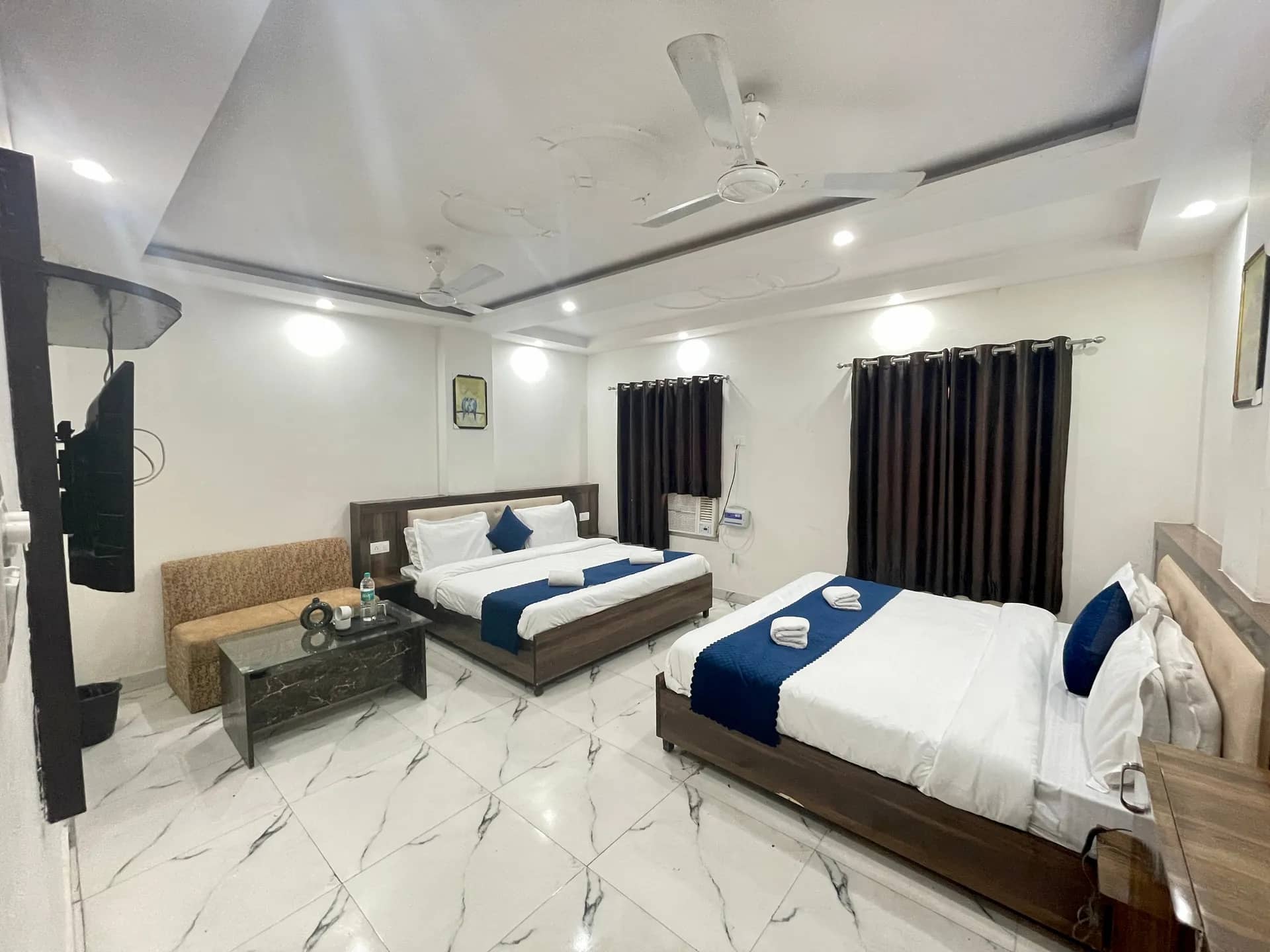 ROYAL SUITE ROOM