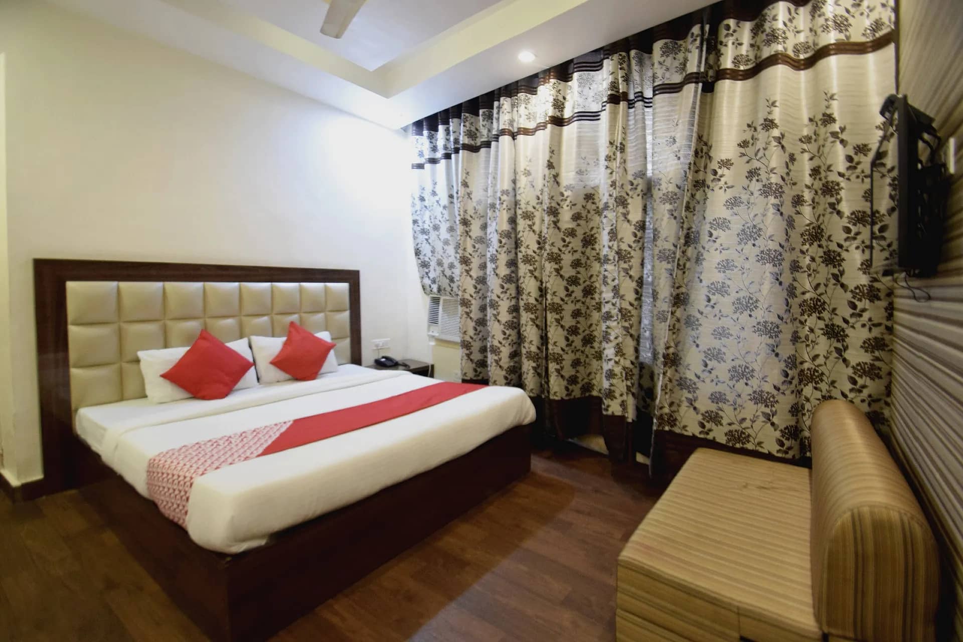 Hotel O Maa Residency Room