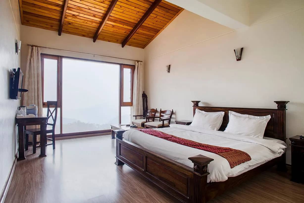 Deluxe Room (Valley View)
