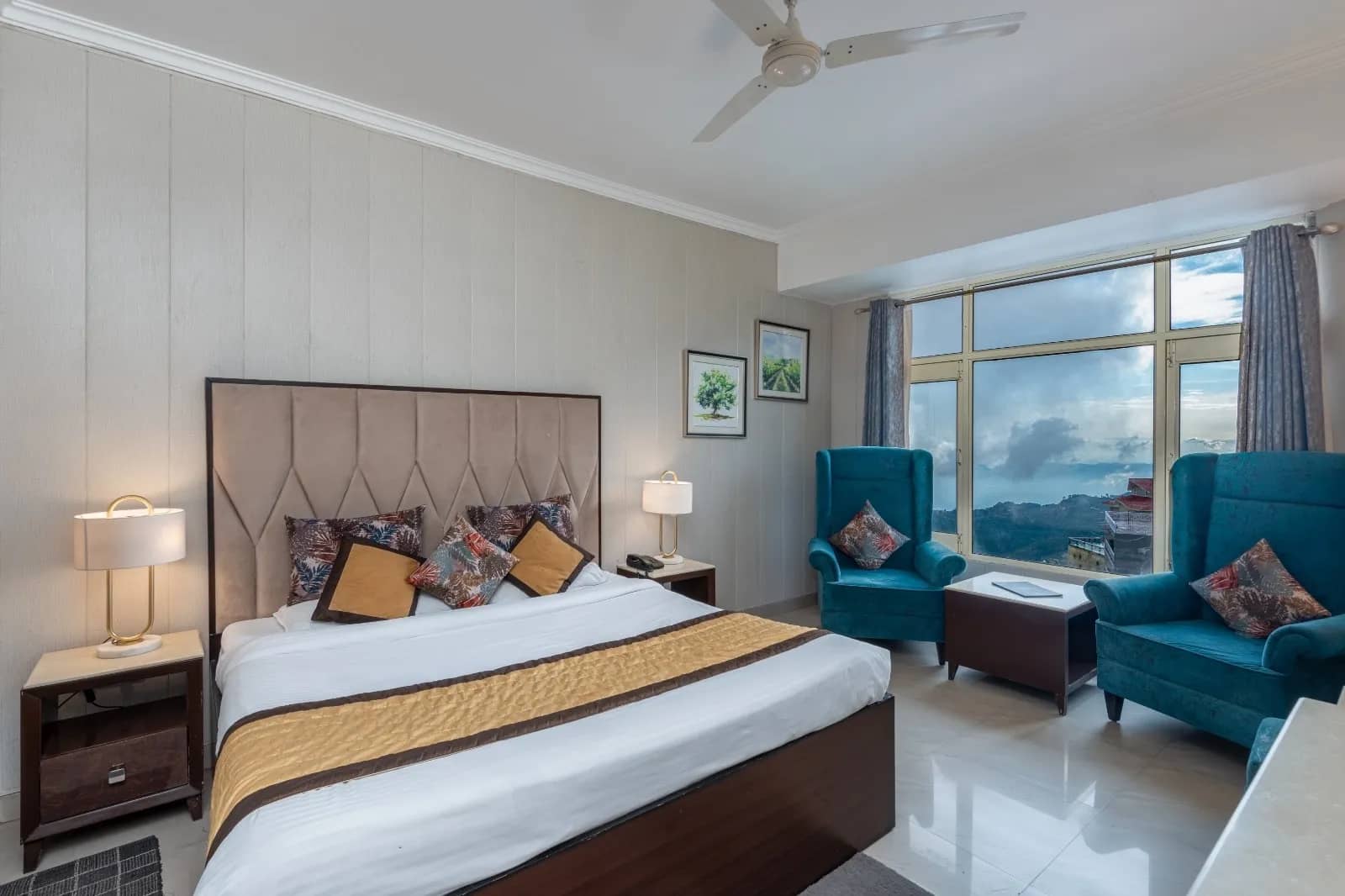 Premium Room - Holidays Selections