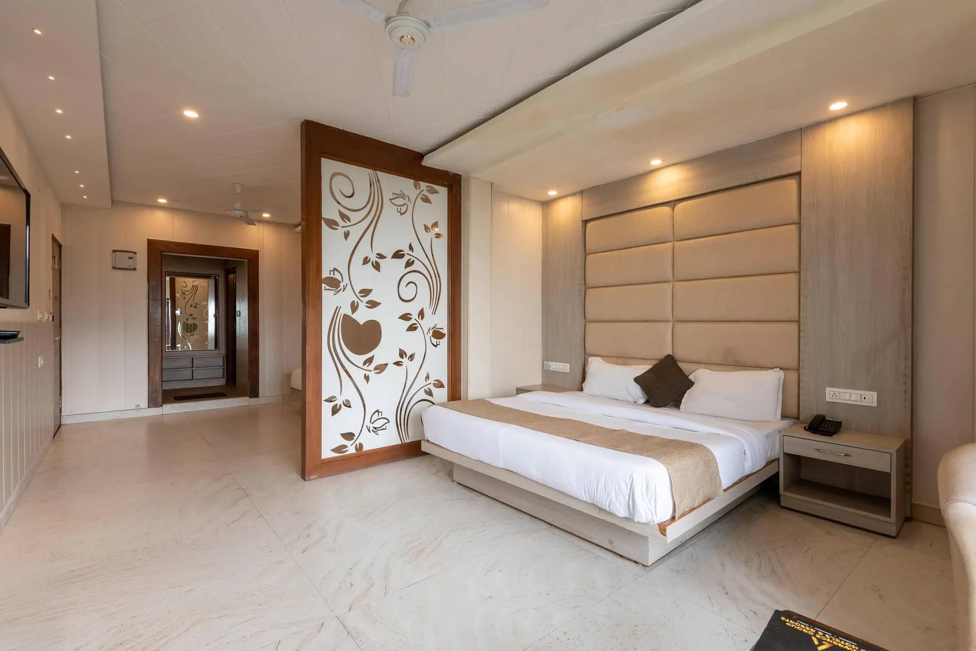 Family Suite With Balcony and Valley View