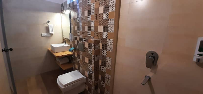 Aamod Feather Touch Room