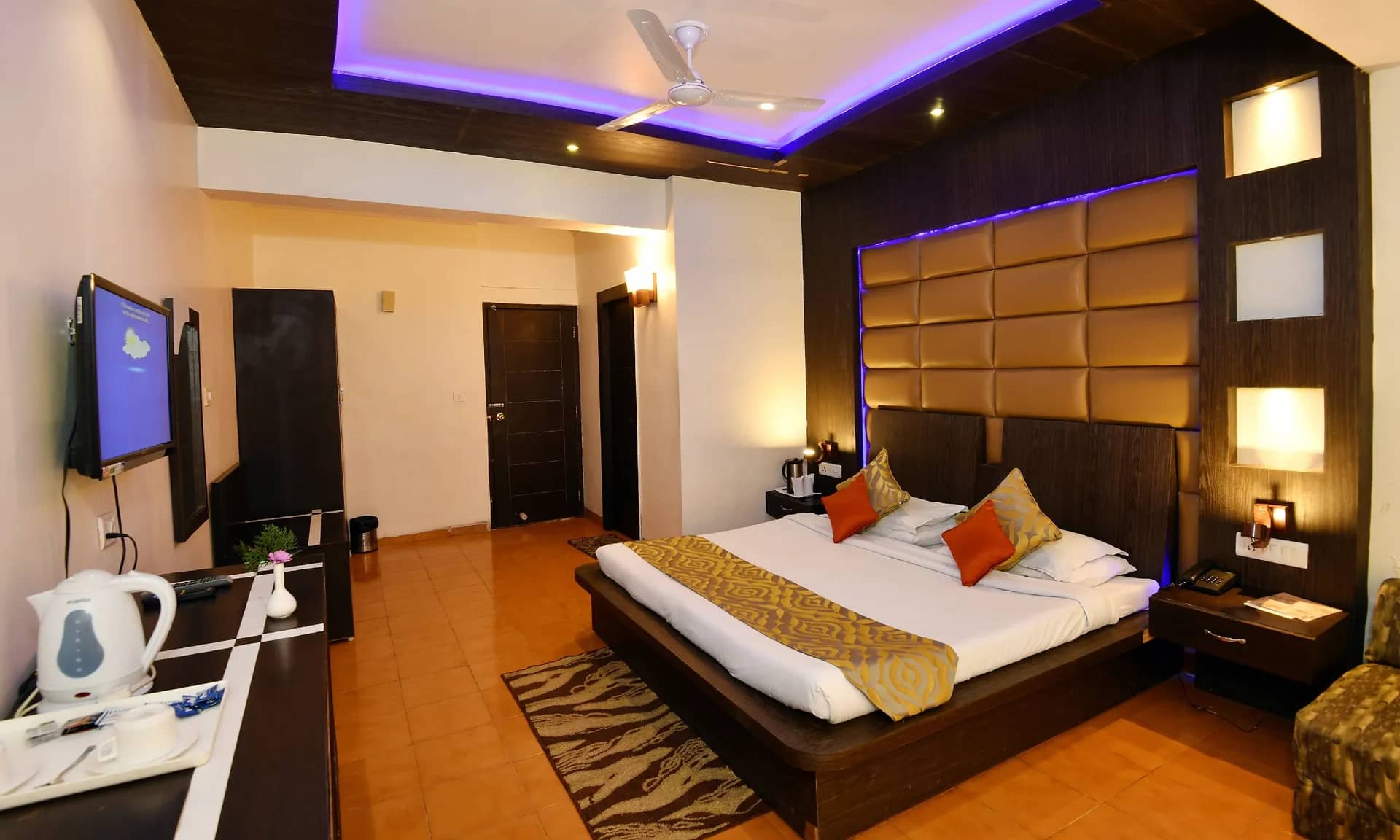 Super Deluxe Lake view Room