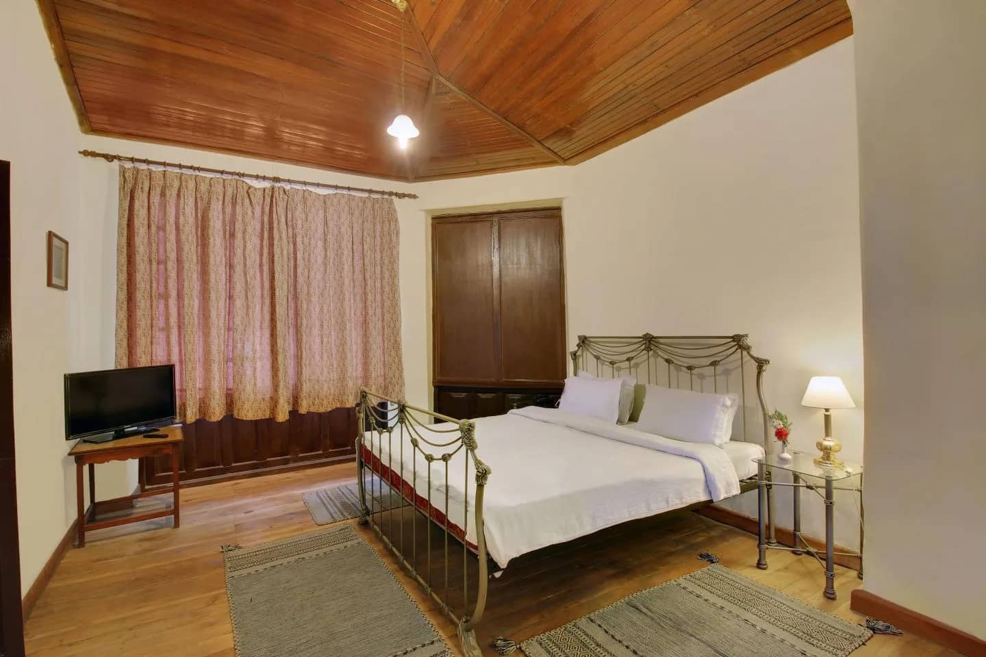 Emperor Suite