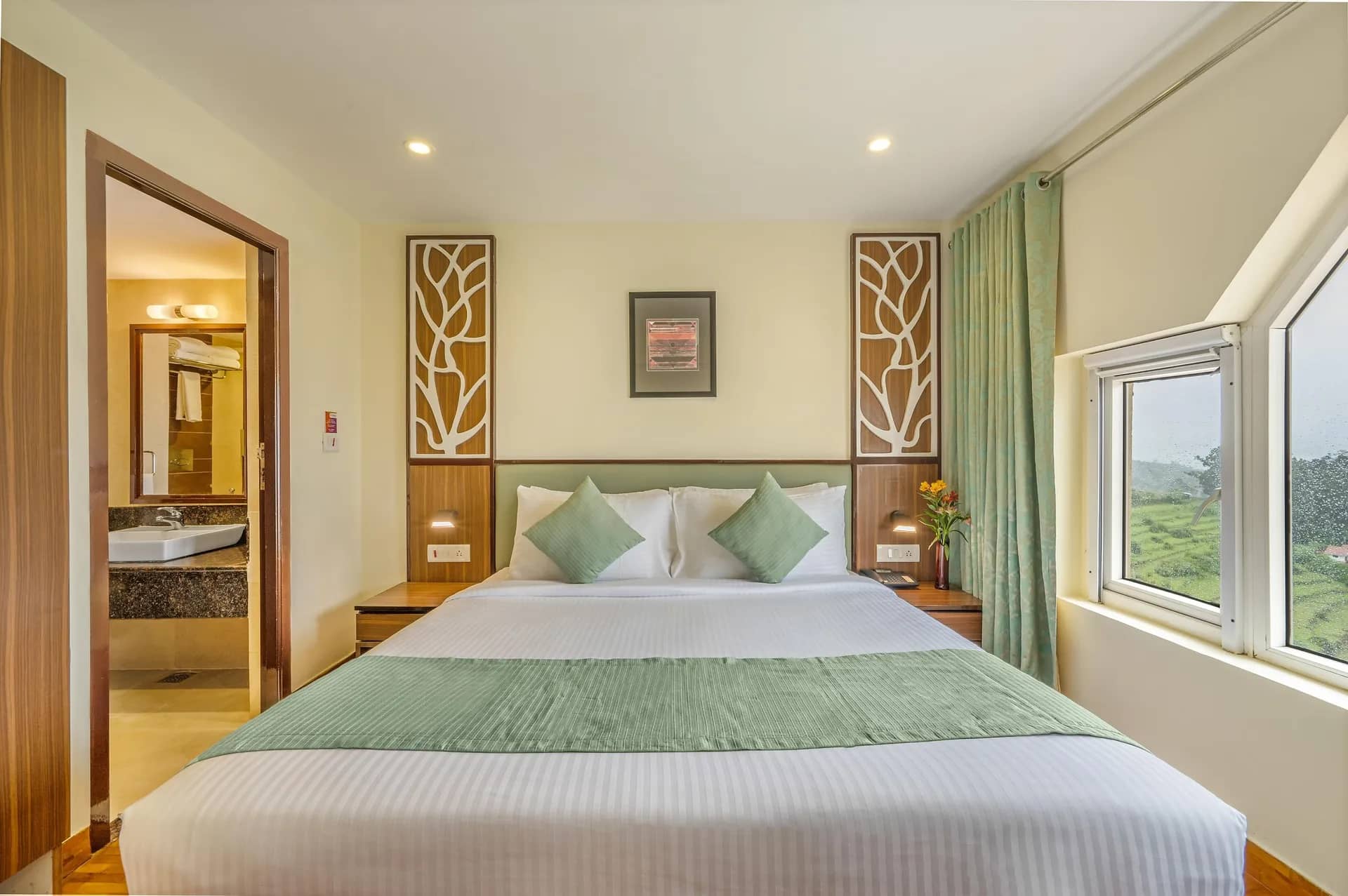 2 Bed Room Family Suite With Balcony