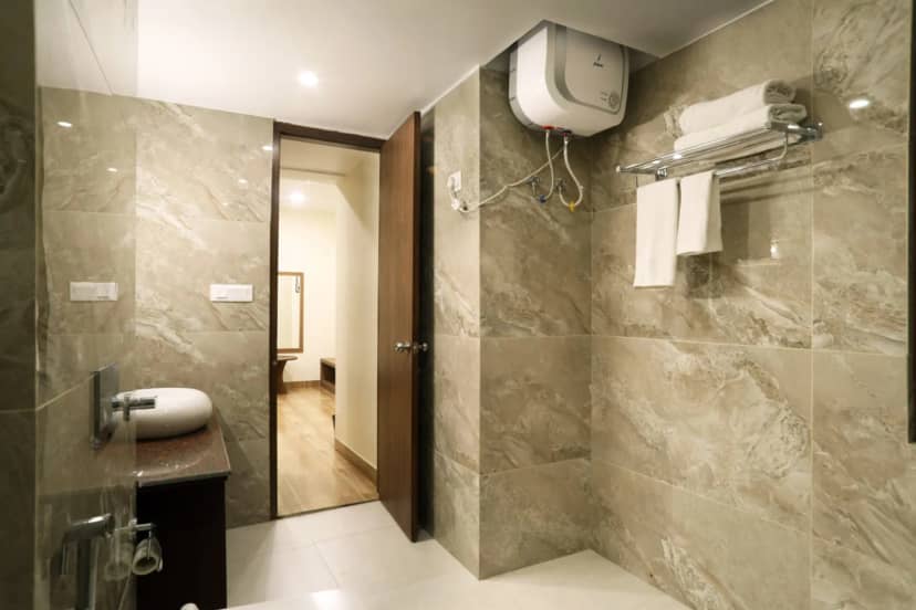 Shivani Foods and Resort Washroom