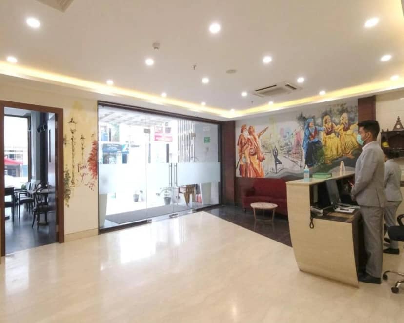 DLS The Classio Entrance