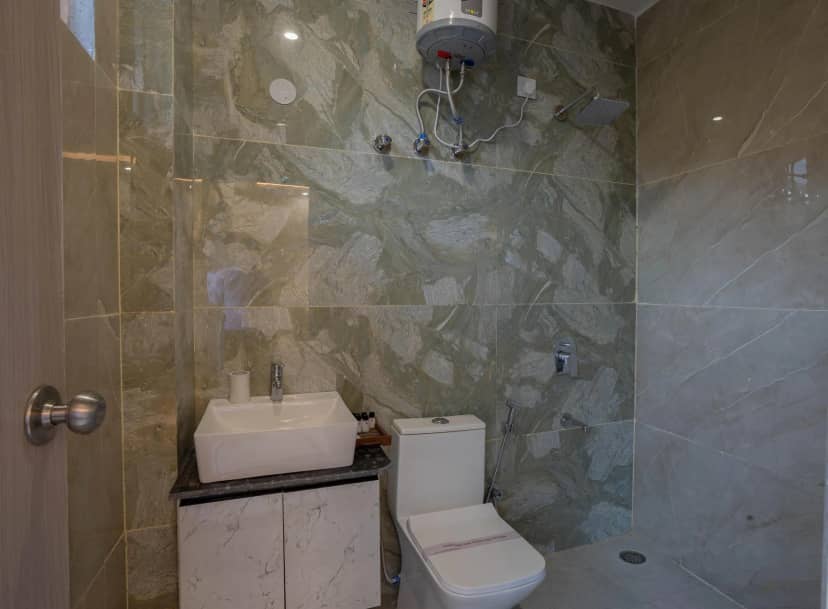 Perfectstayz Alpine Retreat Washroom