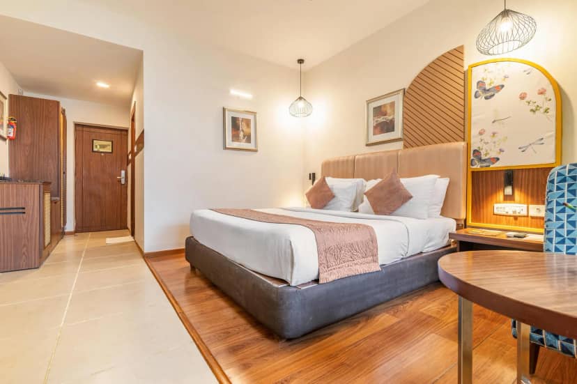 Sterling Yercaud Room