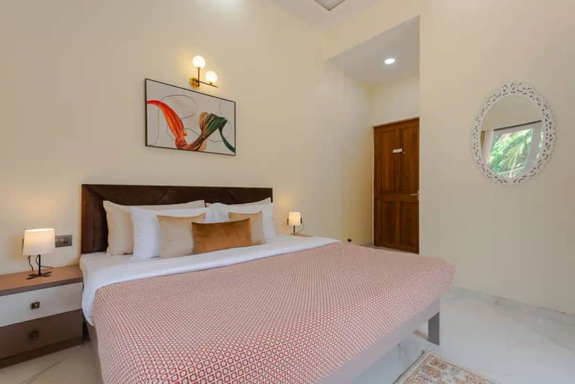 27 Flora, Alibaug