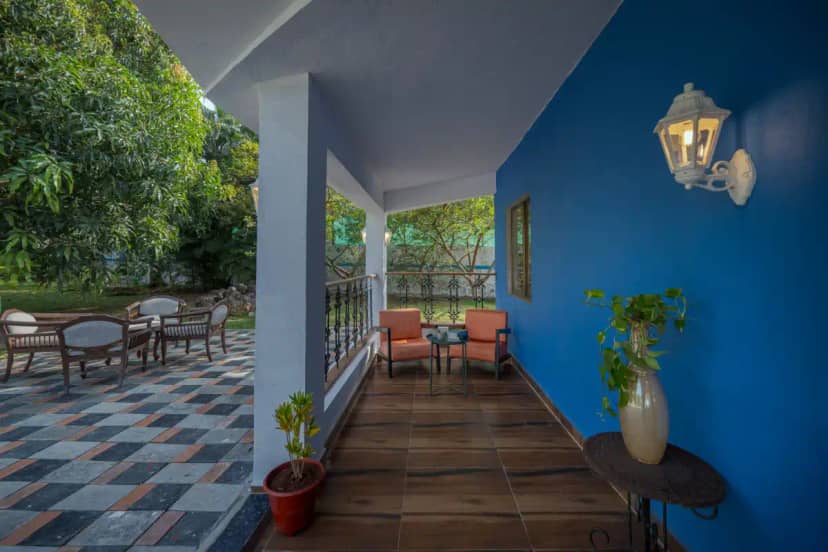Adora Annex, Murud