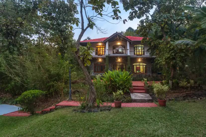 Alma Grove, Kashid