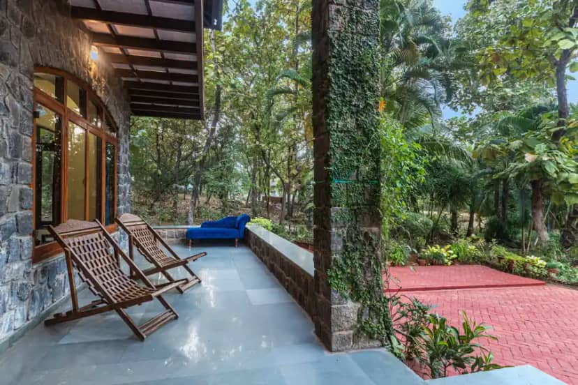 Alma Grove, Kashid