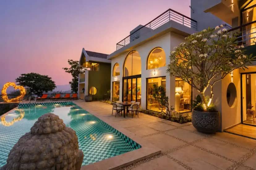 Antaraa, Karjat