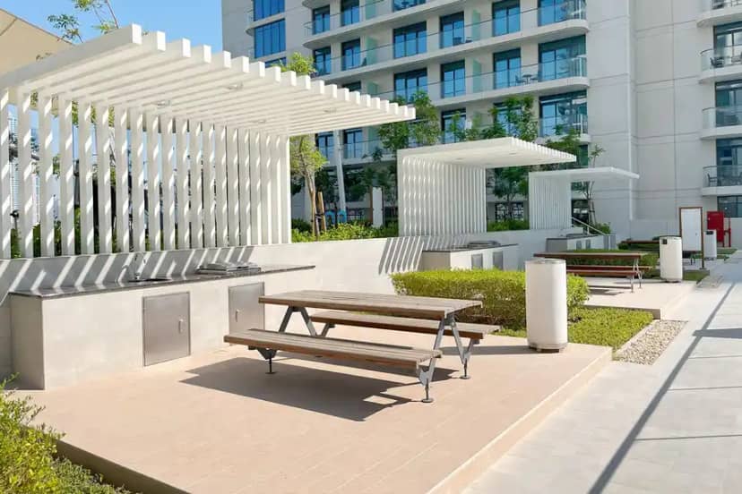 Bright 1BR, Dubai