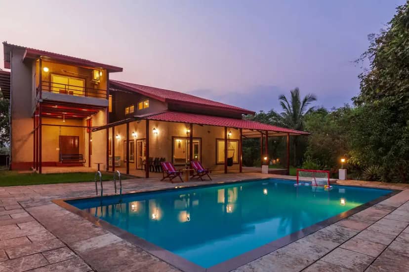 Corfu, Karjat