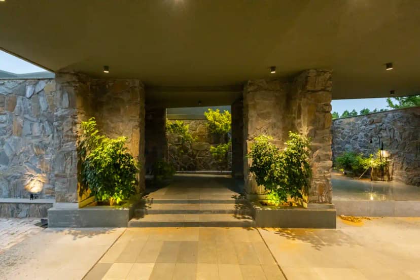 Earthstone, Jaipur