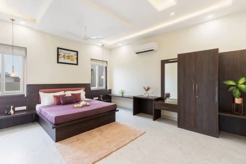 Elaris, Jaipur