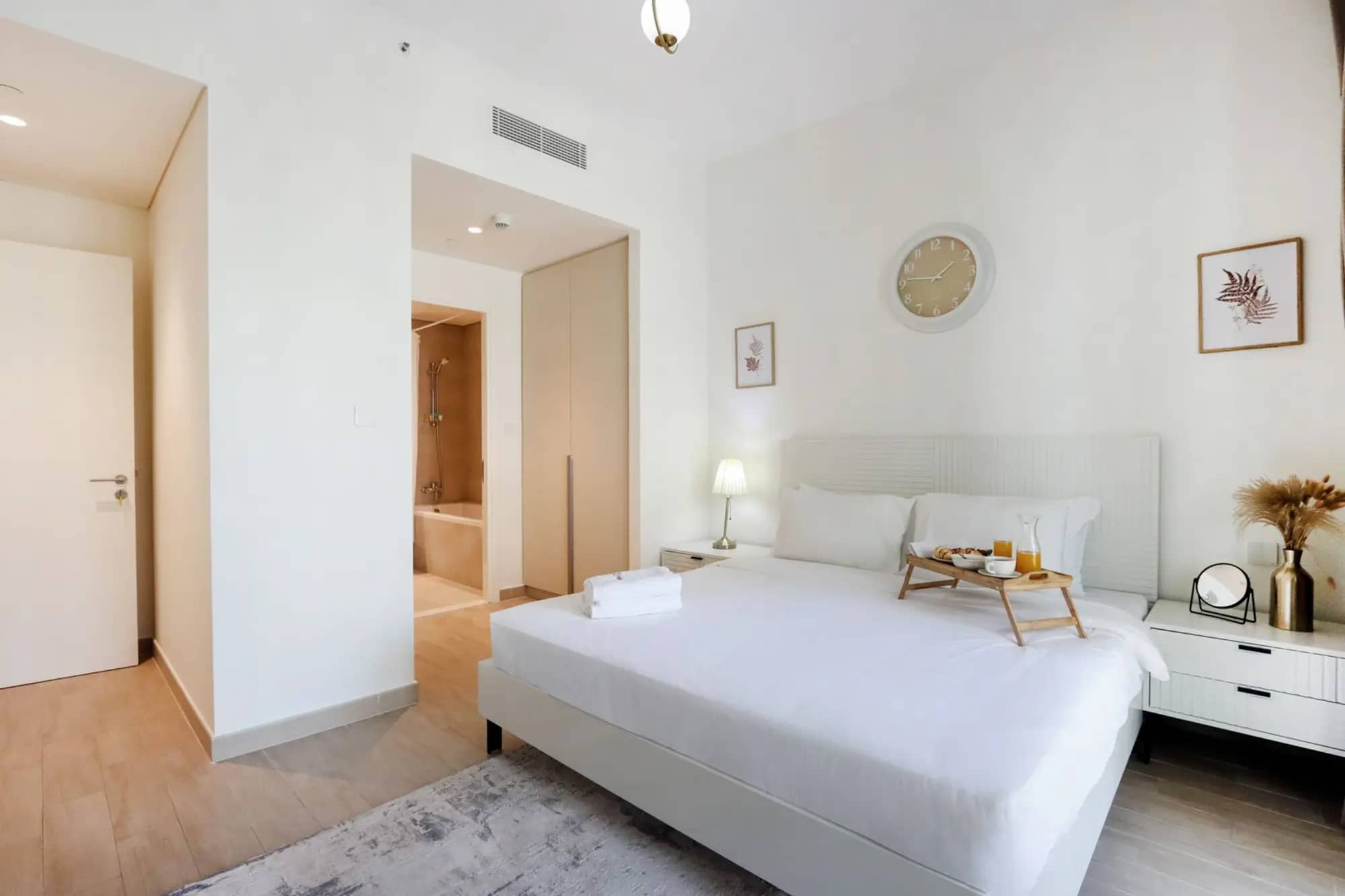 Bedroom 1 — Elegant 2BR, Dubai
