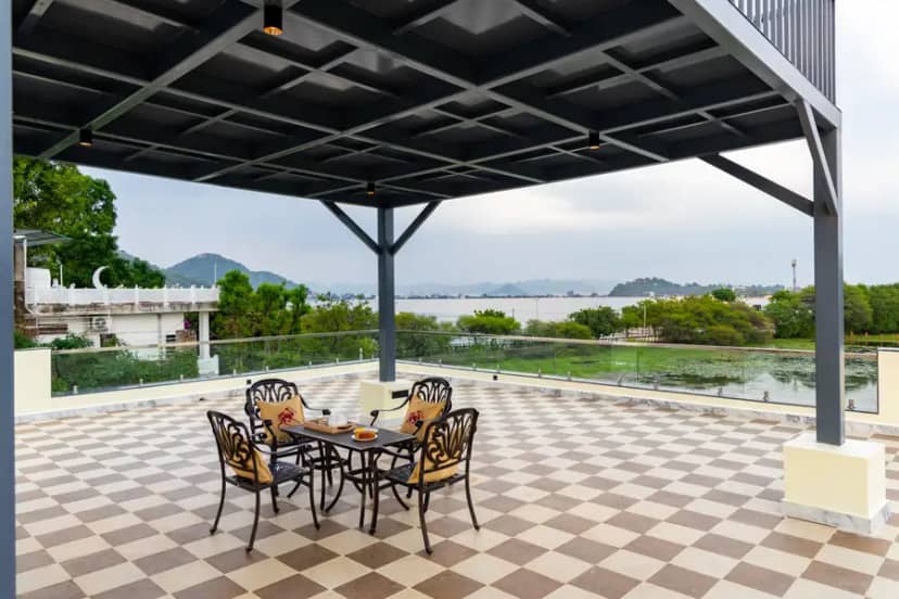 Lakemount, Udaipur