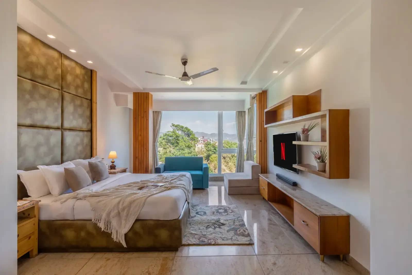 Bedroom 1 — Live Life, Kasauli