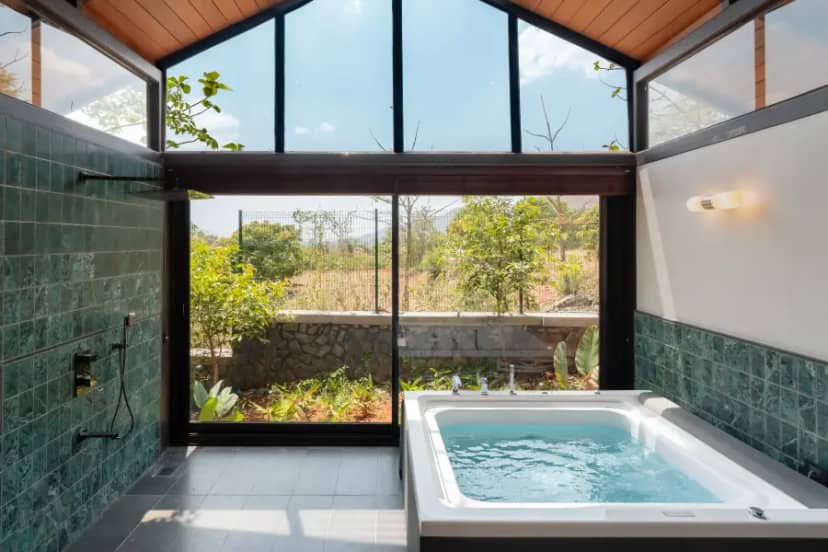 Lokahi Suite, Pune