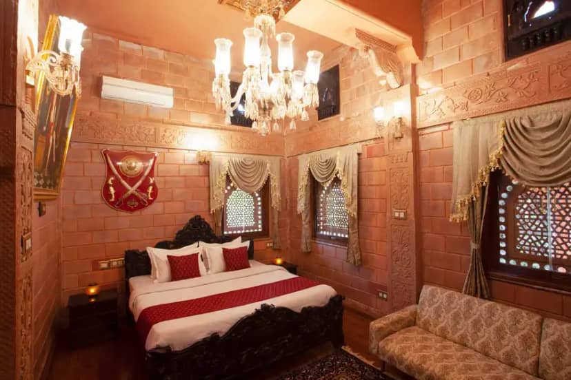Pink Palace, Ooty