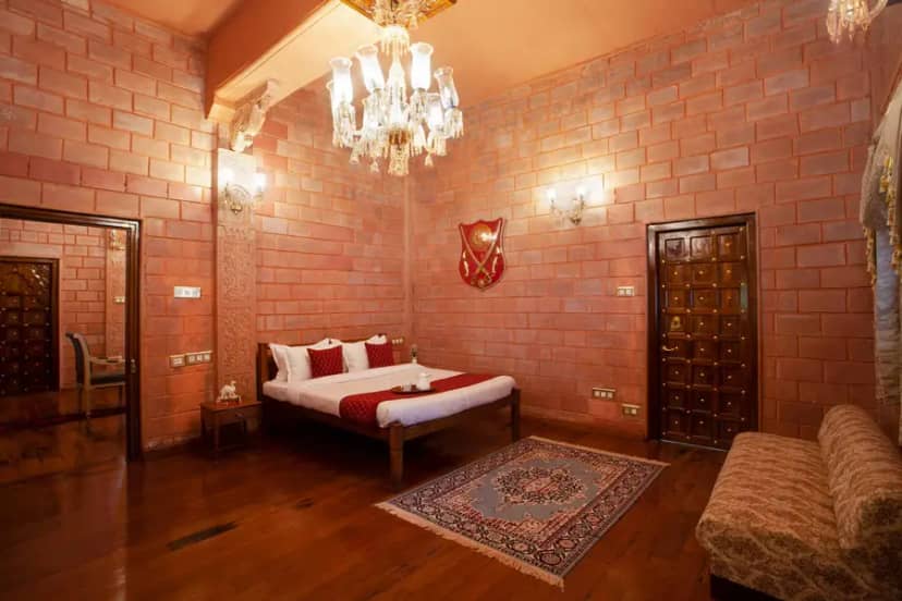 Pink Palace, Ooty