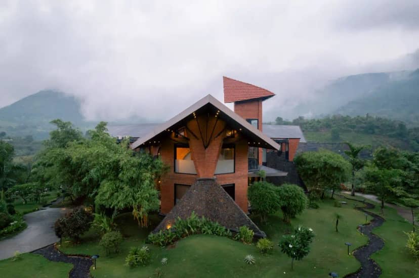 Pranah, Karjat