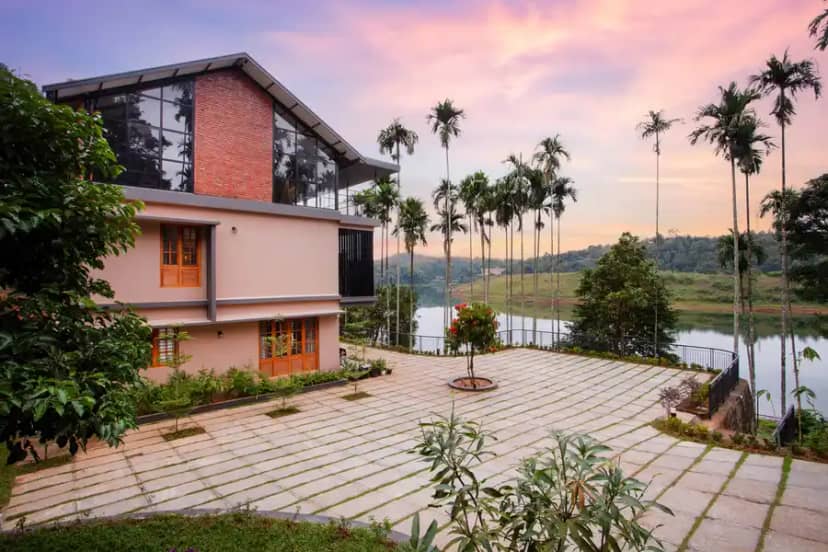 Rivera, Wayanad