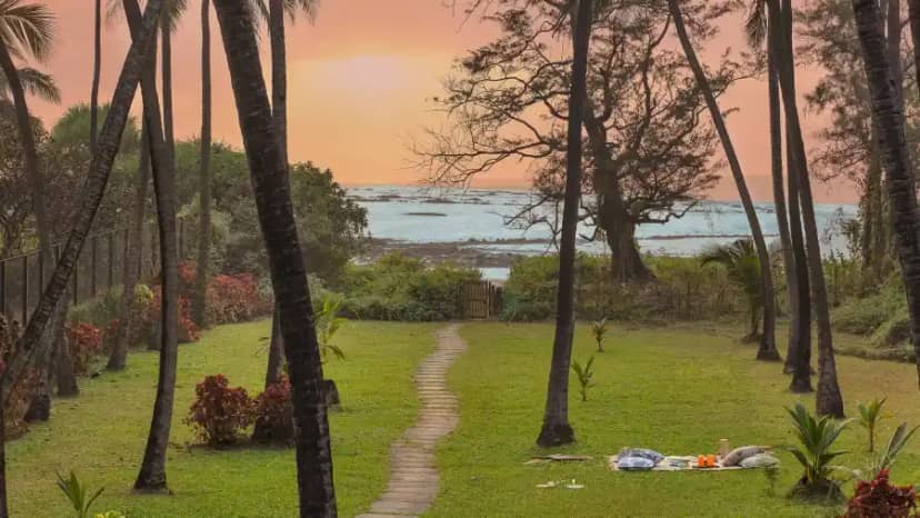 Thalassea, Alibaug