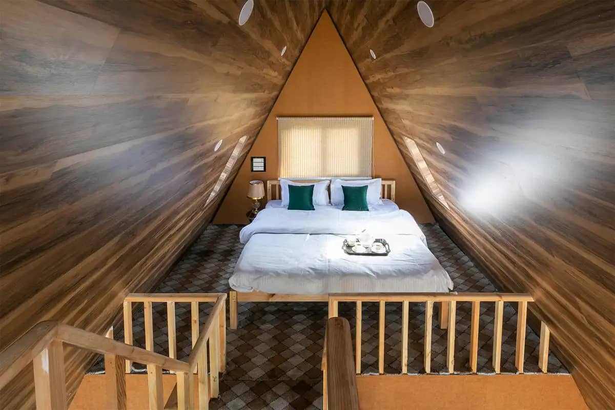 Bedroom 1 — The Loft, Srinagar