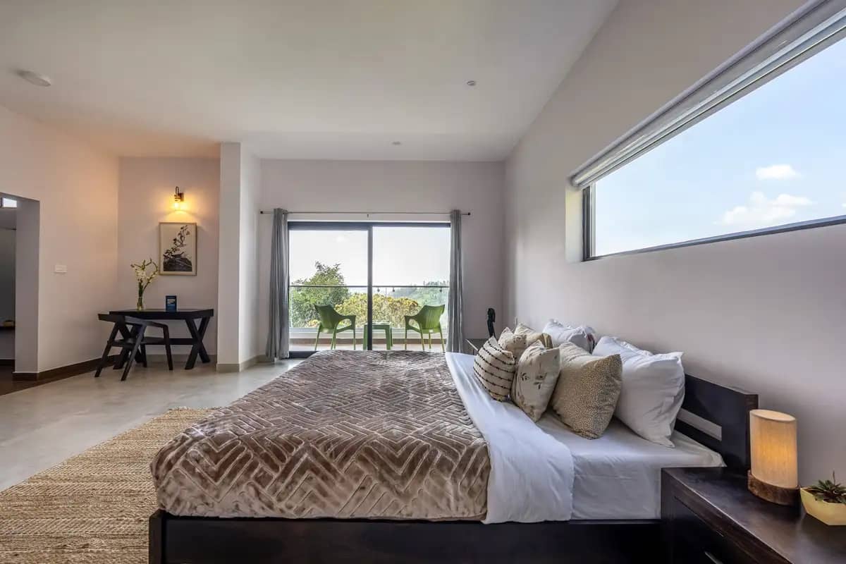 Bedroom 1 — Villa Aruvi, Ooty