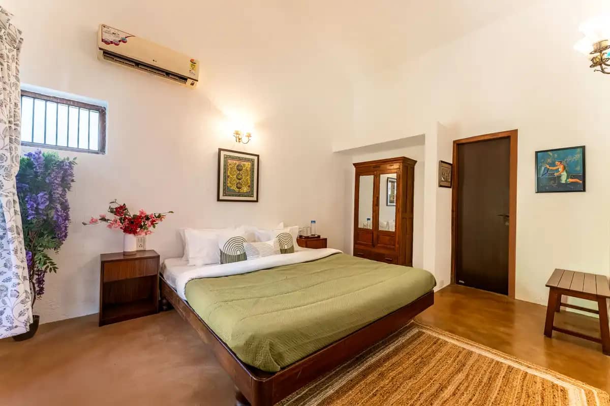Bedroom 1 — Visthaan, Alibaug