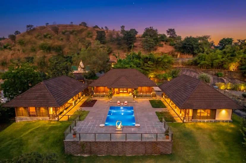Vyoman, Lonavala