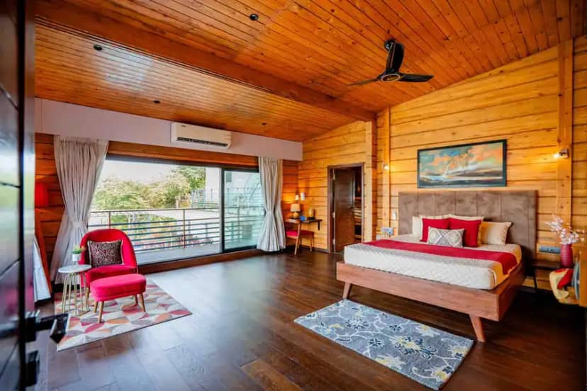 Woodhaus, Lonavala