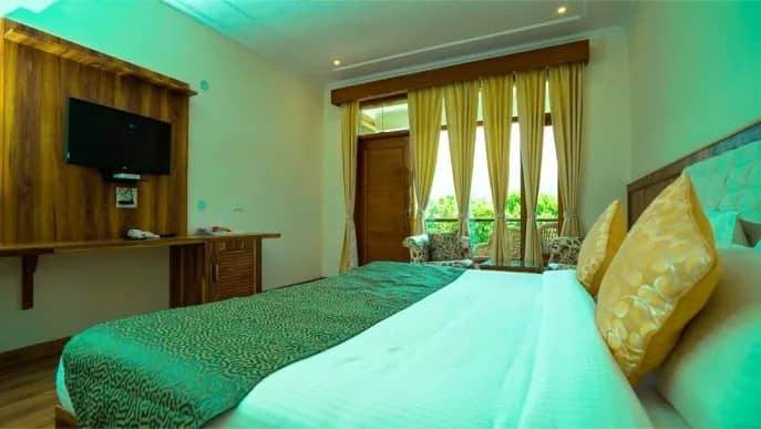 Aaroham The Watergate Hotel Bhimtal
