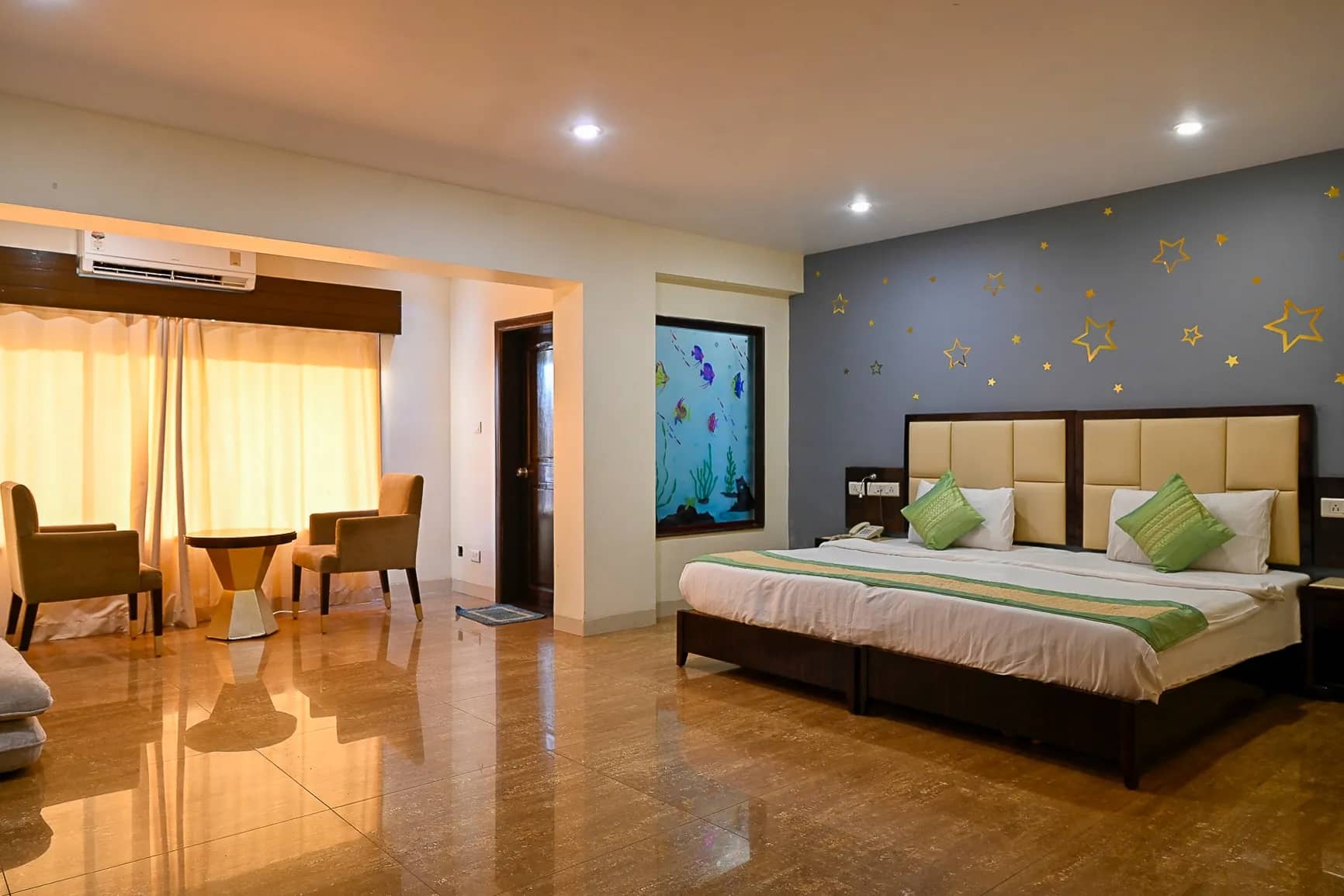 Hotel Karishma Grand