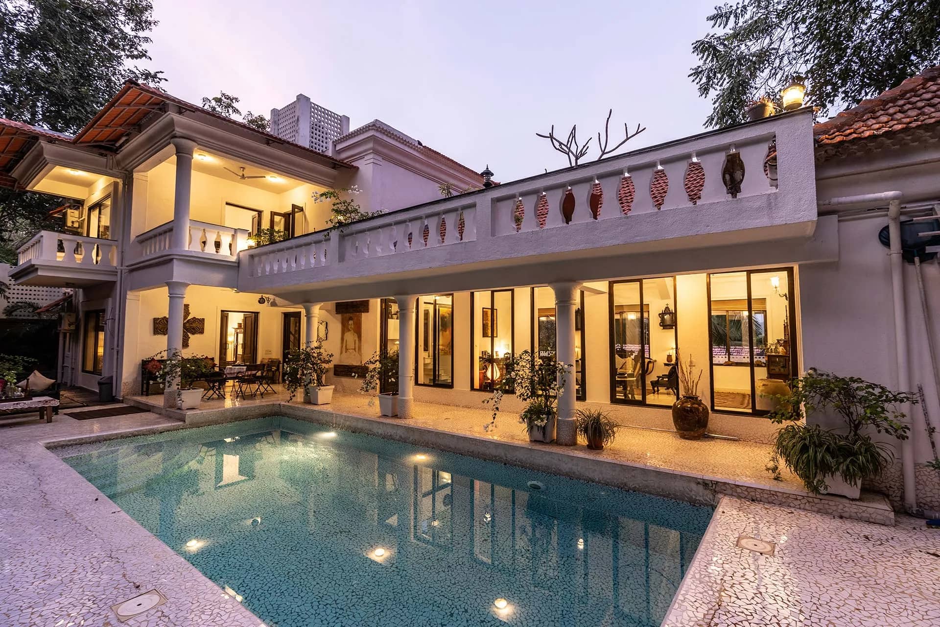 StayVista | Vintage Hideaway 4 BHK Villa
