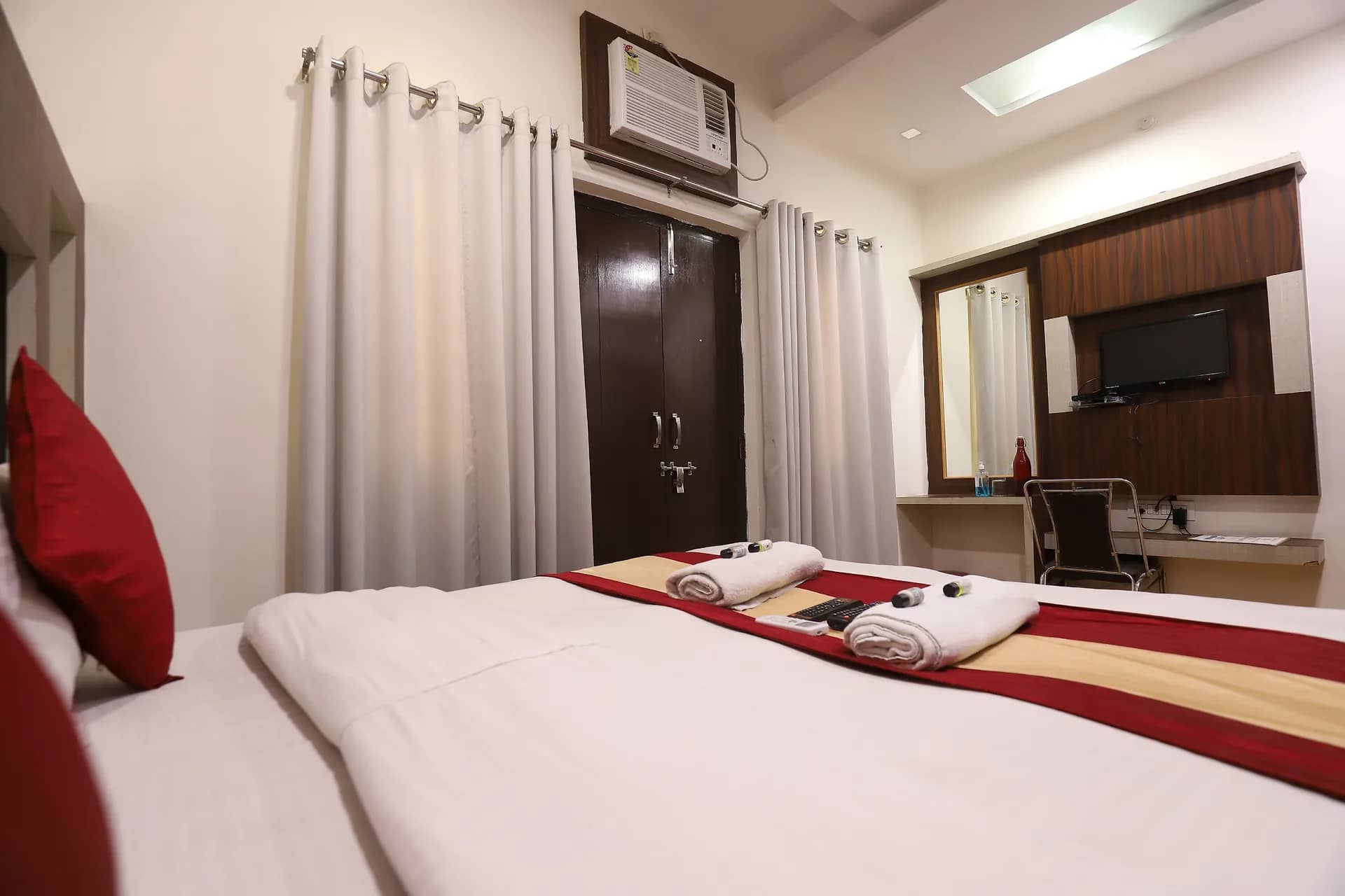 Hotel Grey Castle by Perfect Stayz