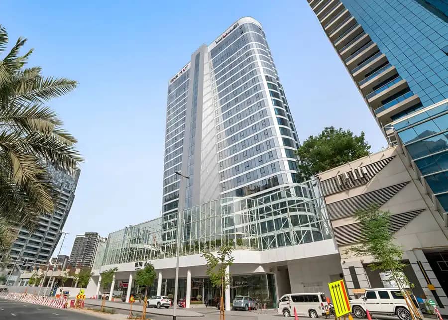 1B by Marasi Drive Close to Downtown Attraction