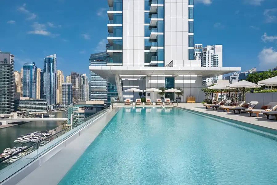 1BR Gem with Stunning Marina Views, Close to Metro
